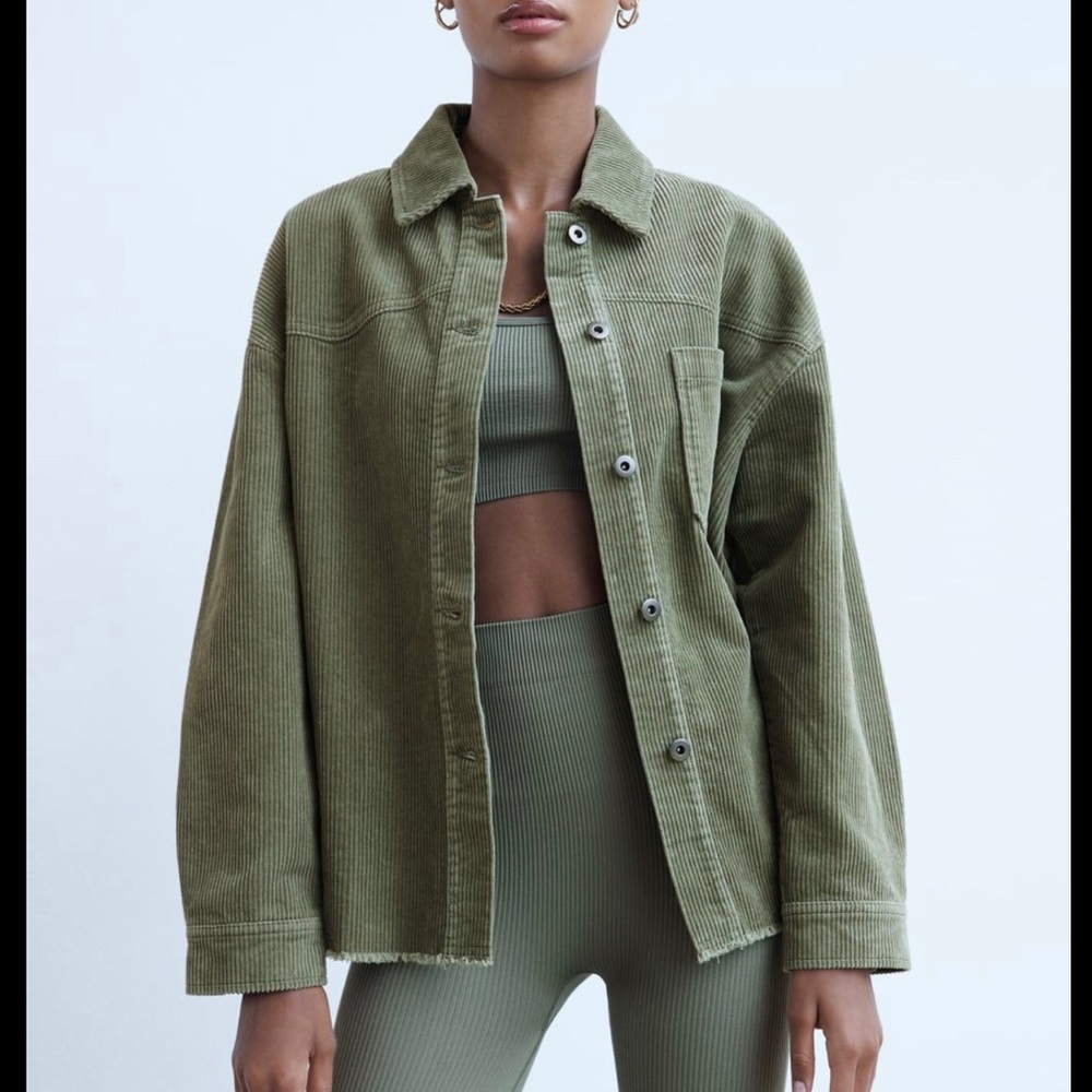 Zara Corduroy Overshirt Green Khaki Large